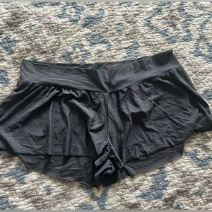 Commando Women's Boy Short (Gray) (RN#115807). 
Size: M
[New]
Made in USA